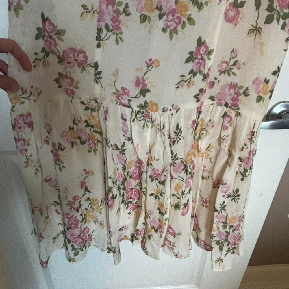 Reformation White Pink Floral Maxi Dress with Lace Details Size 0 (XS) - Picture 5 of 9